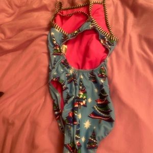 Gently used excellent condition dolphin uglies training suit, size 30